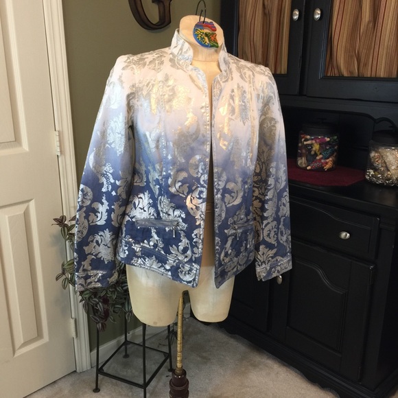 Chico's Jackets & Blazers - NWT Chico’s Ombré Denim/White/Silver Jacket